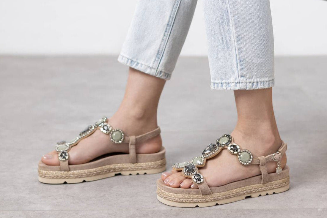 Flache Espadrilles