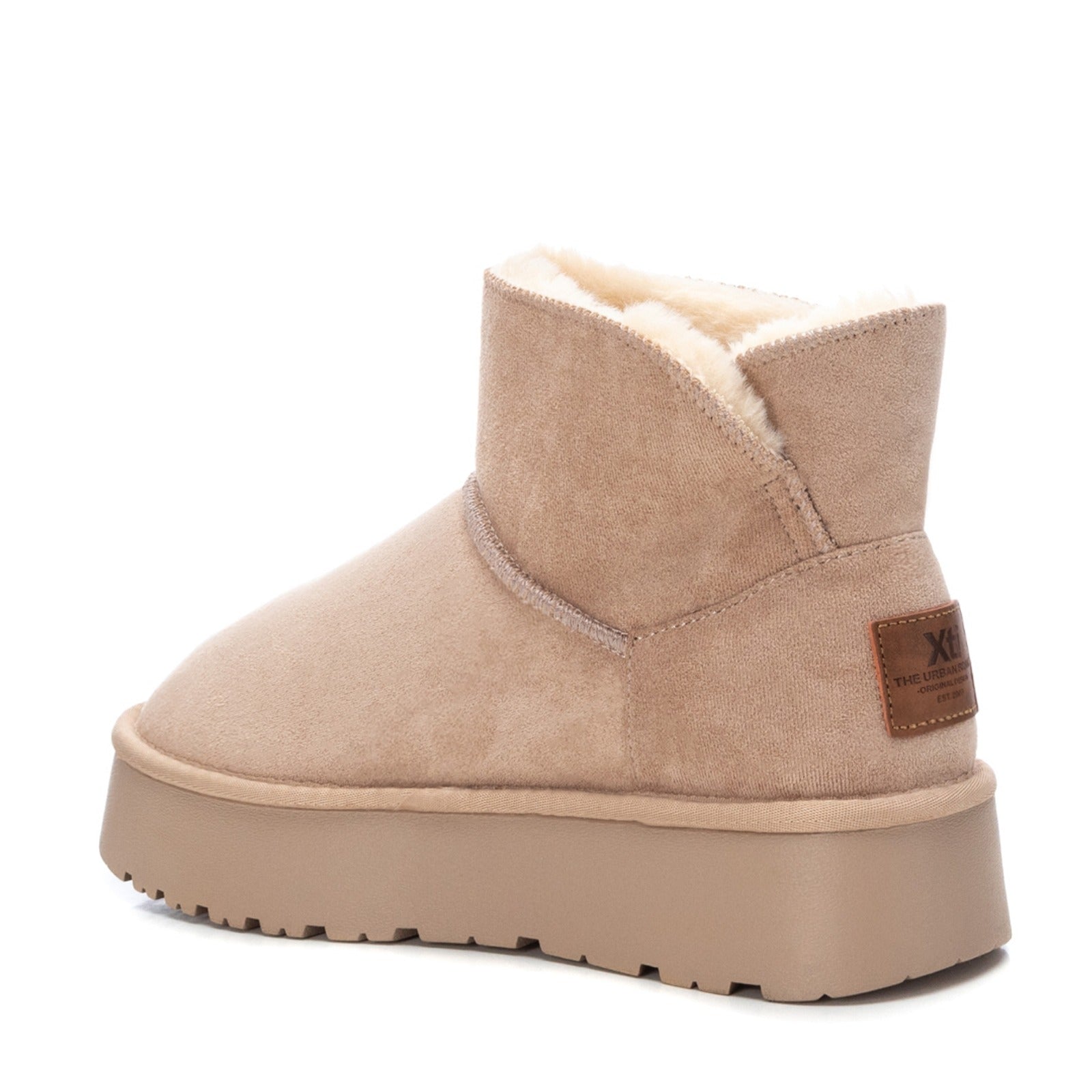 Gefütterter Winterbootie mit Plateausohle in Beige