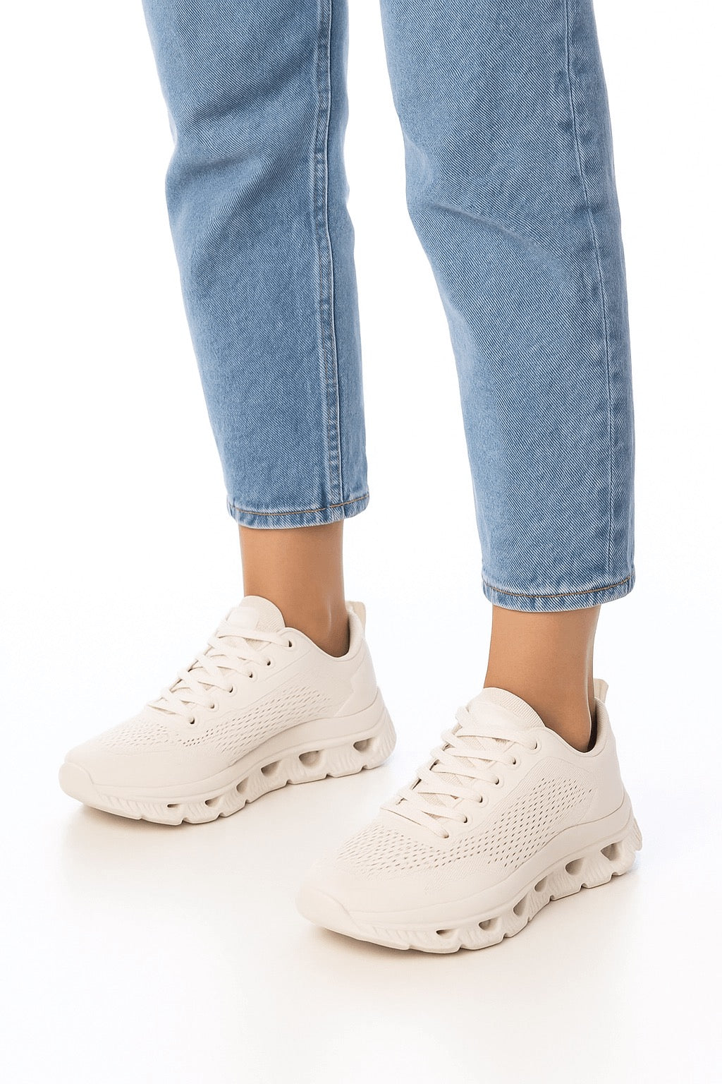 Atmungsaktiver Sneaker in Beige mit moderner Sohle & hohem Komfort