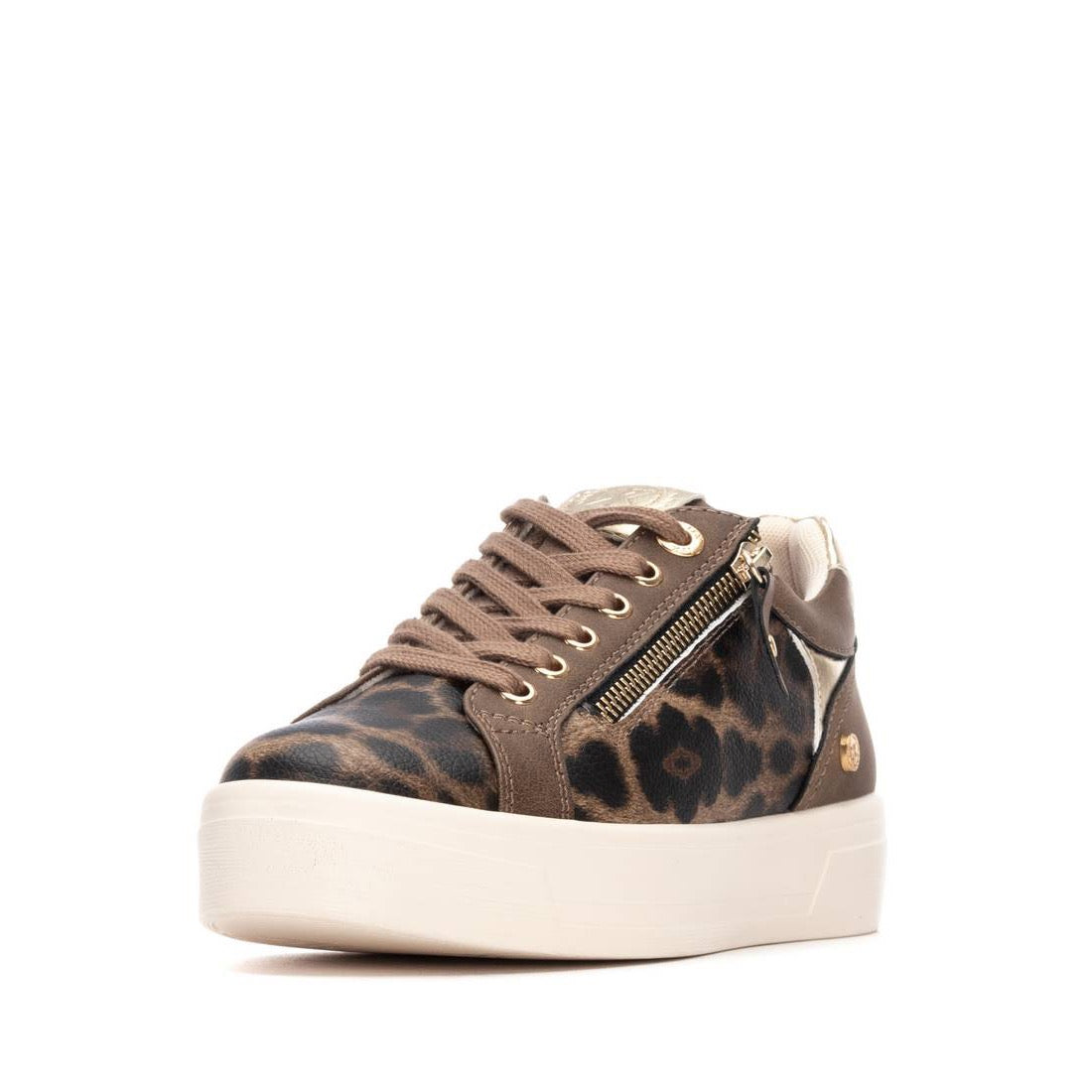Sneaker mit Leo-Print und goldfarbenen Details in Taupe
