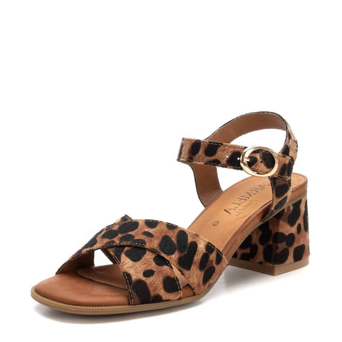 Leder-Sandalette mit Leo-Print und Blockabsatz für stilvolle Sommer-Looks