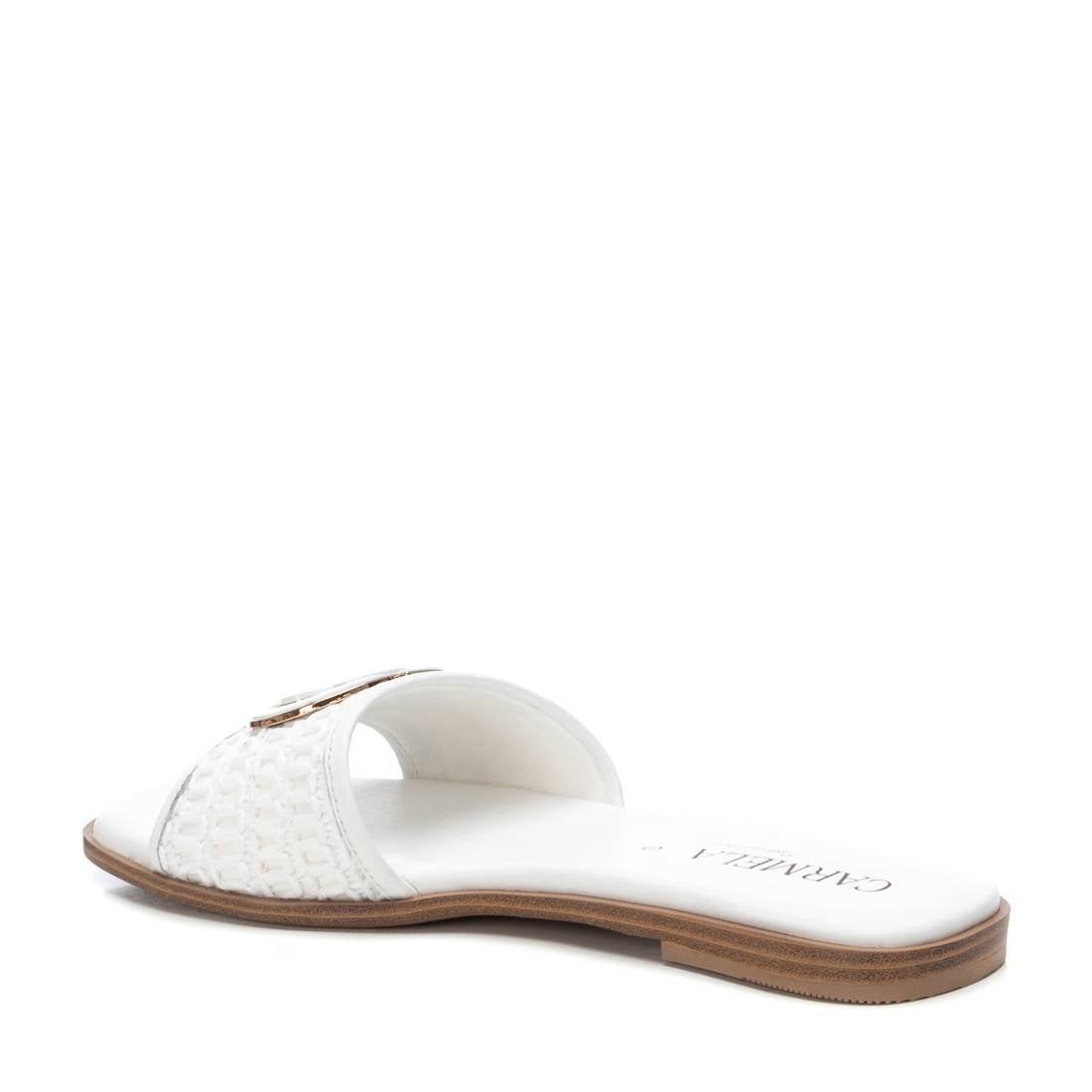 Flache Leder-Pantolette mit Flechtdetail & goldfarbener Logo-Applikation – elegant & sommerlich