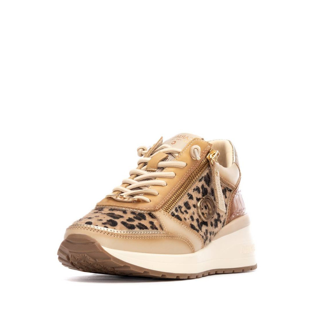Wedgesneaker in Beige mit Animal-Print und goldfarbenem Detail