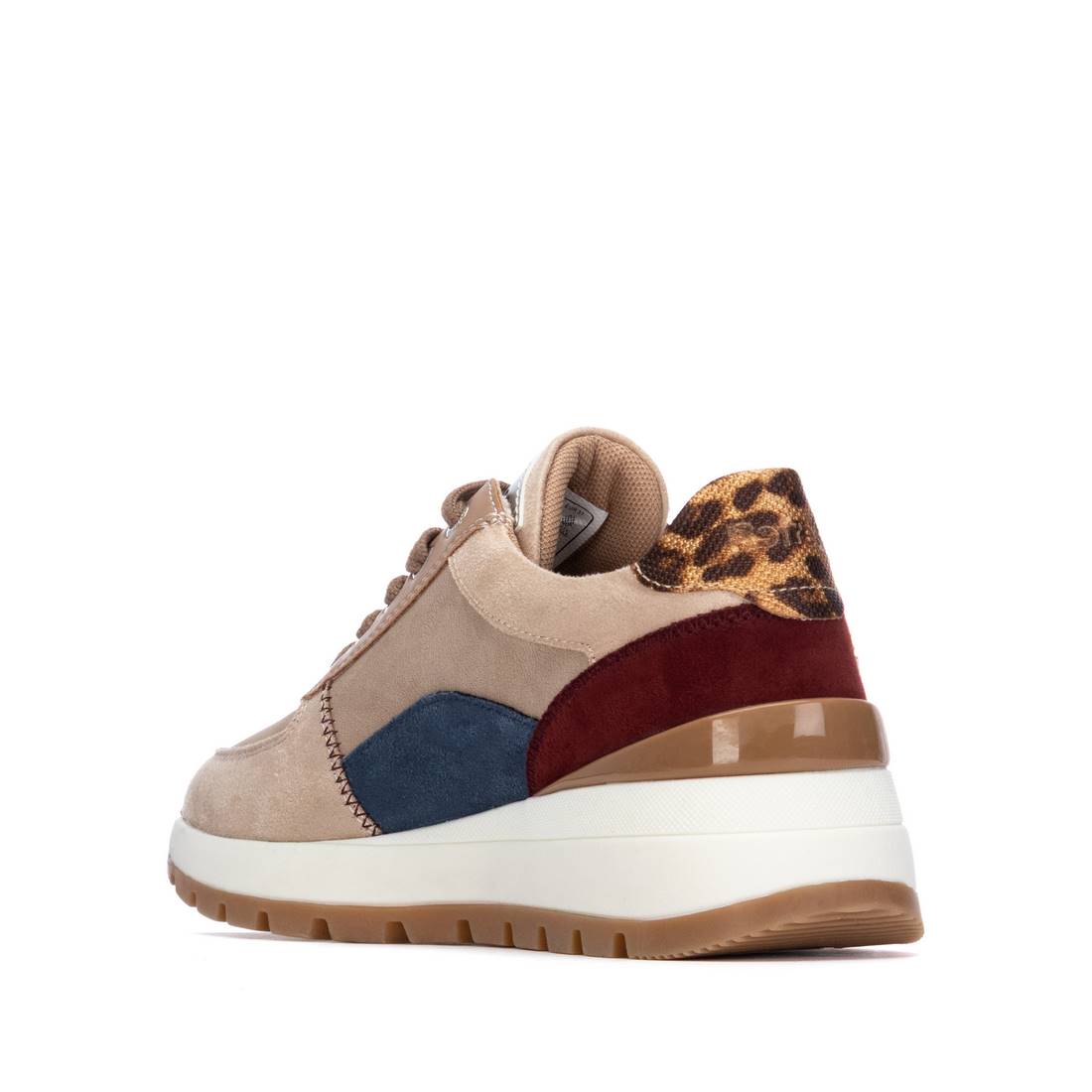Modischer Keilsneaker in Beige mit Farb- und Leo-Details