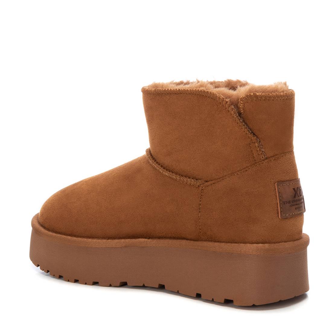 Gefütterter Winterbootie mit Plateausohle in Camel