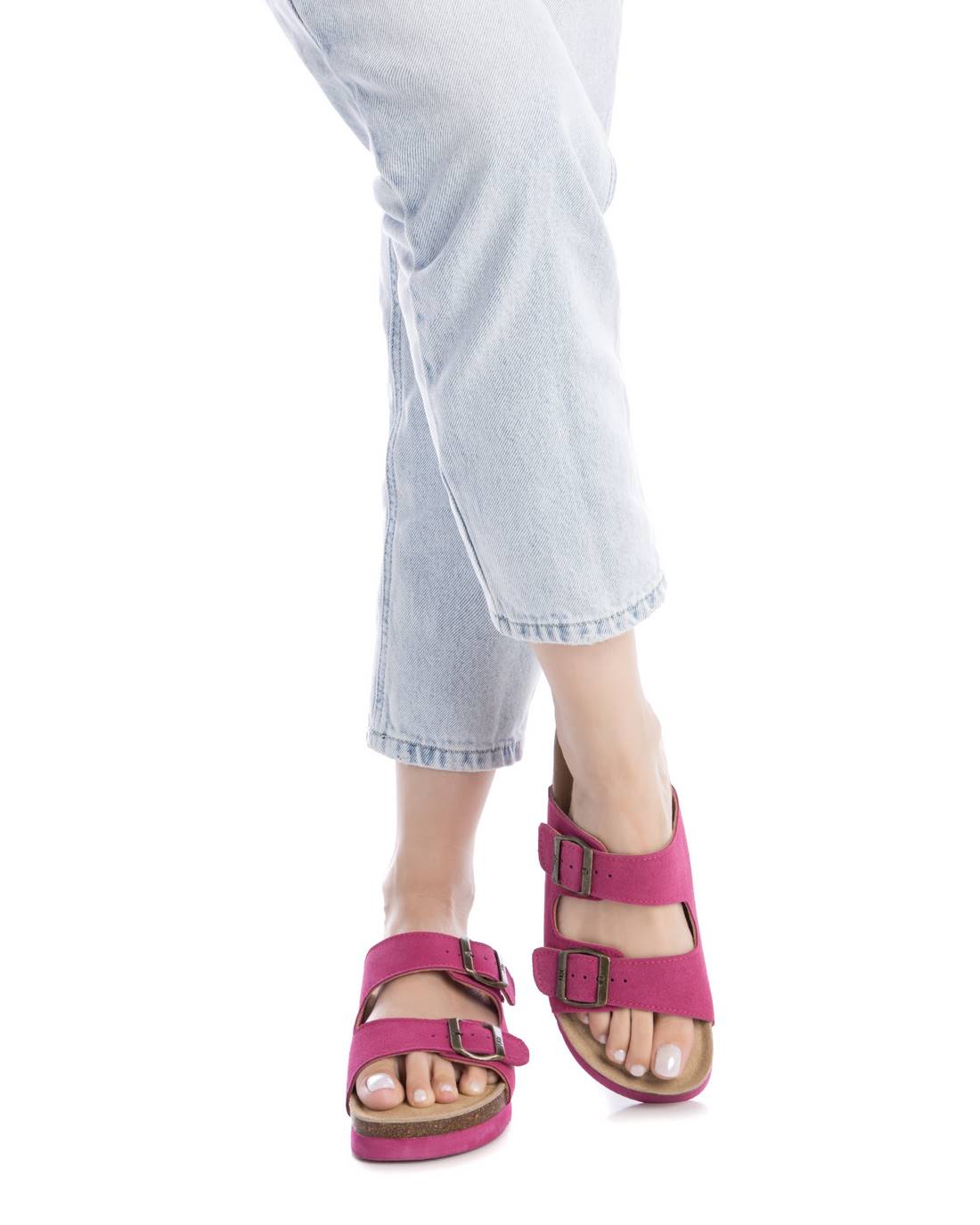 Sandalette in pink mit Korkfußbett & verstellbaren Schnallen