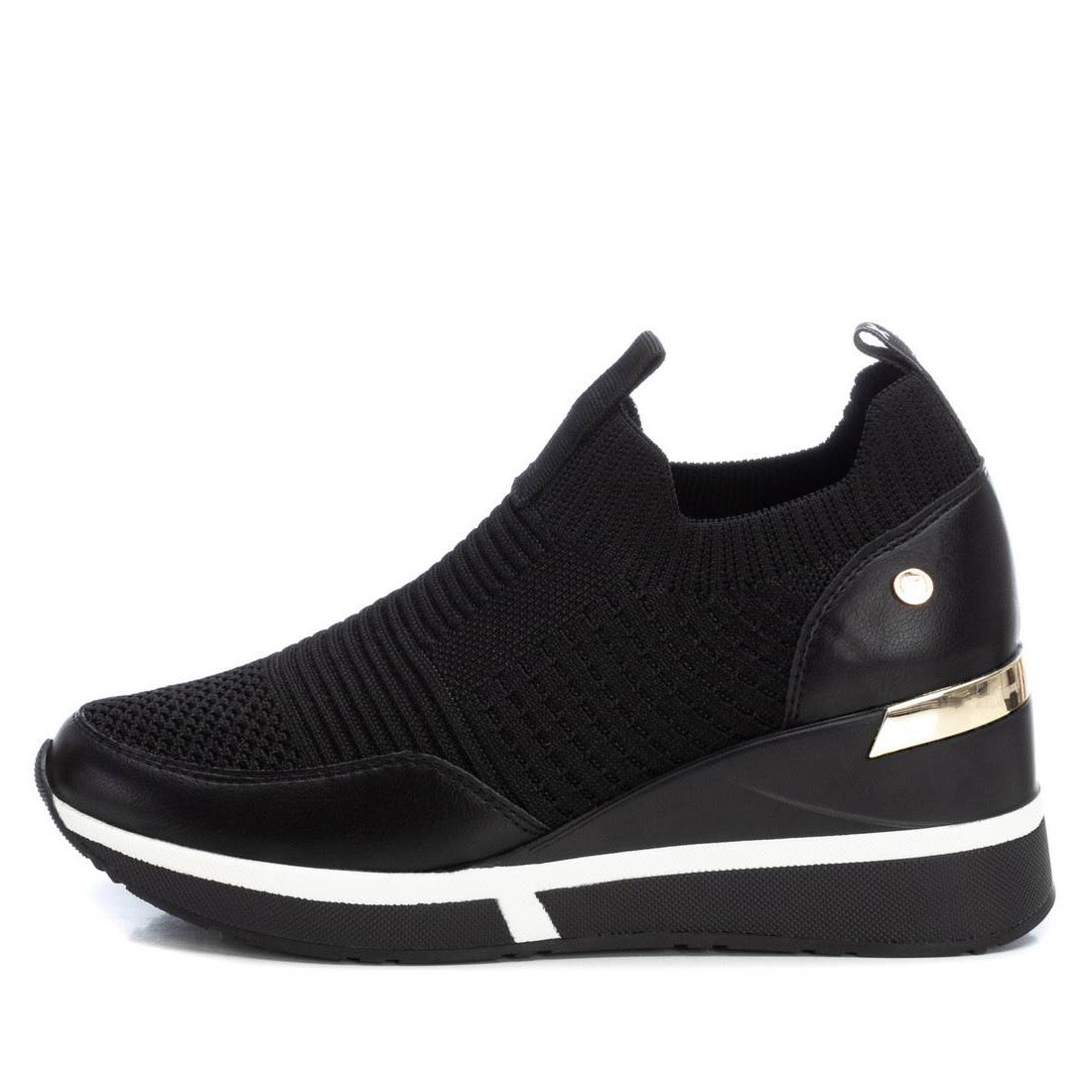 Slip-on Keilsneaker in Schwarz mit goldfarbenem Detail & Sockenschaft