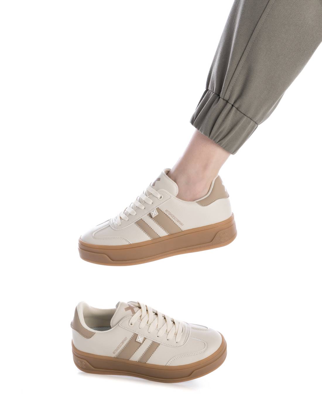 Trendiger Retro-Sneaker in Beige mit kontrastfarbener Sohle