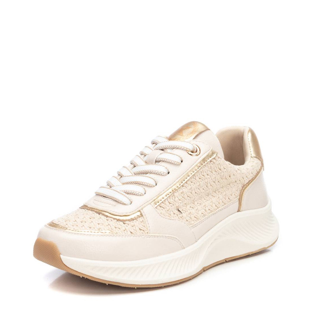 Moderner Plateau-Sneaker in Beige mit goldfarbenen Details und Textil-Einsatz