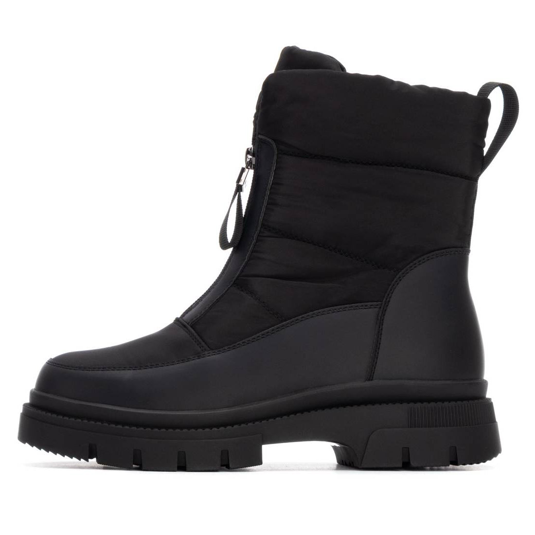 Wasserdichter Winterboot in schwarz mit Reißverschluss und warmem Fell Innenfutter