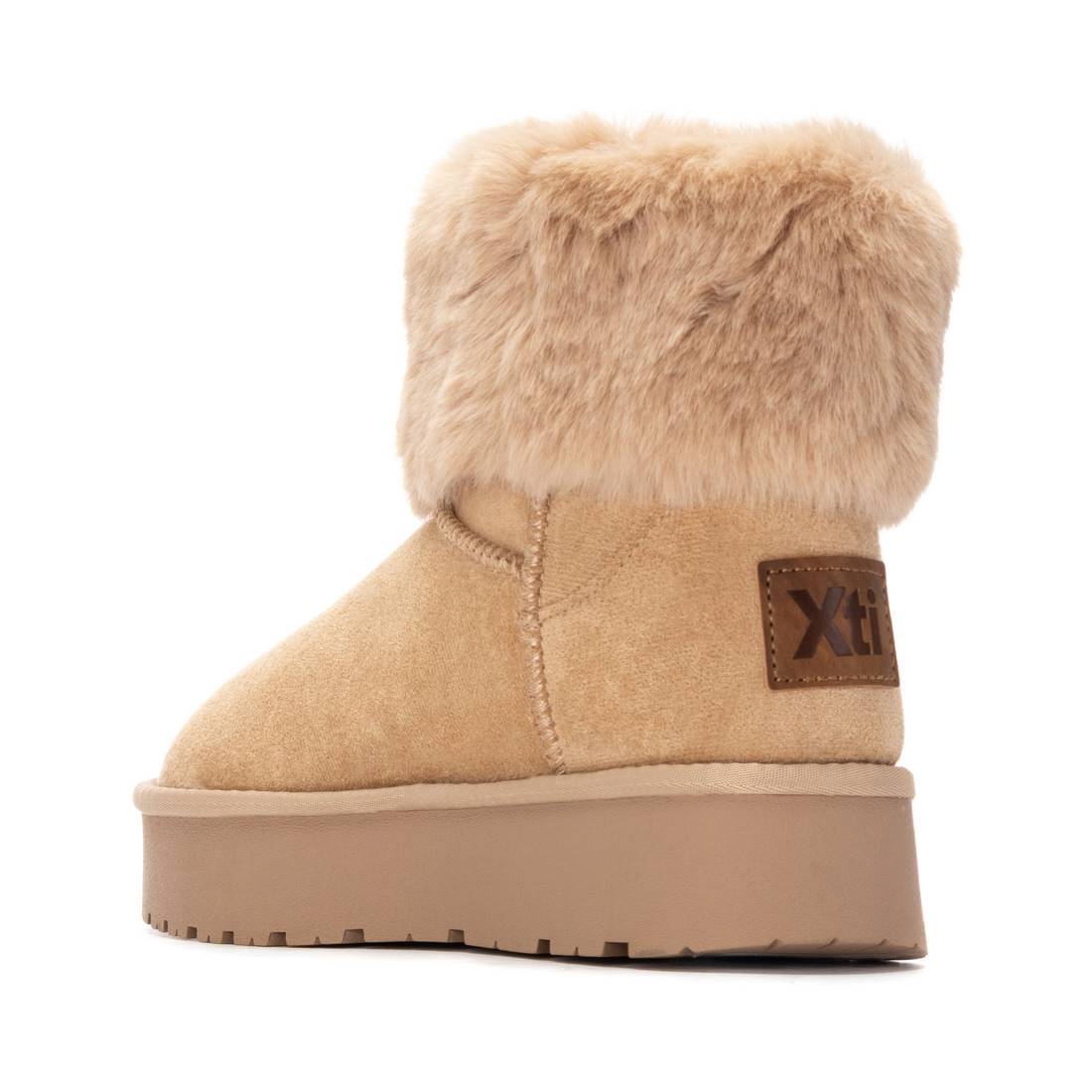 Winterboot in Beige im Wildleder-Look mit Fellkragen und Plateau