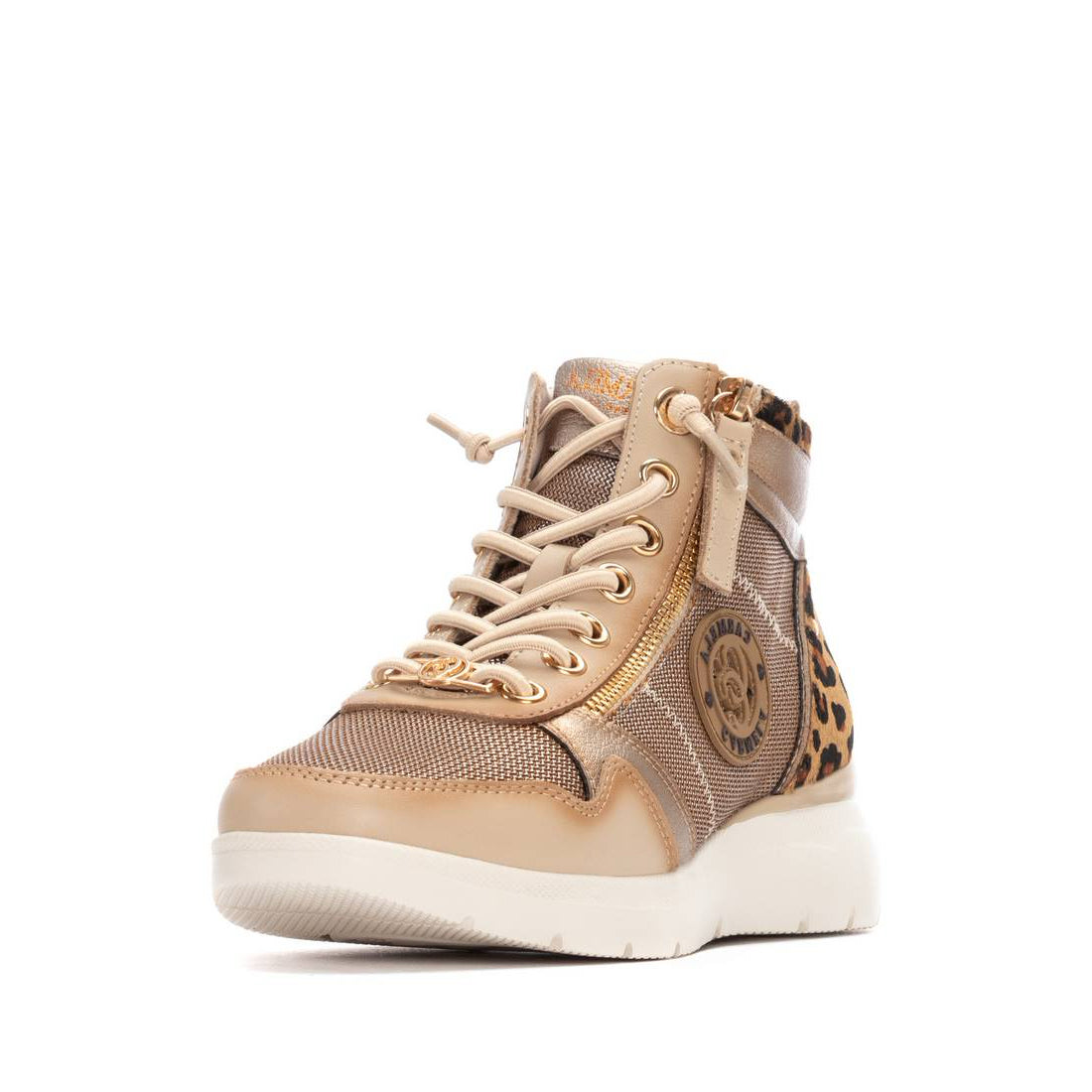 Modischer High-Top Sneaker in Beige mit Leo-Print und Metallic-Details