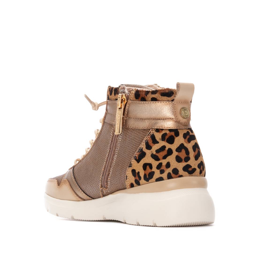 Modischer High-Top Sneaker in Beige mit Leo-Print und Metallic-Details