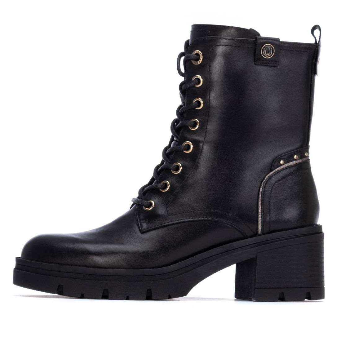 Schwarzer Schnürbootie mit Absatz & goldfarbenen Details aus Leder