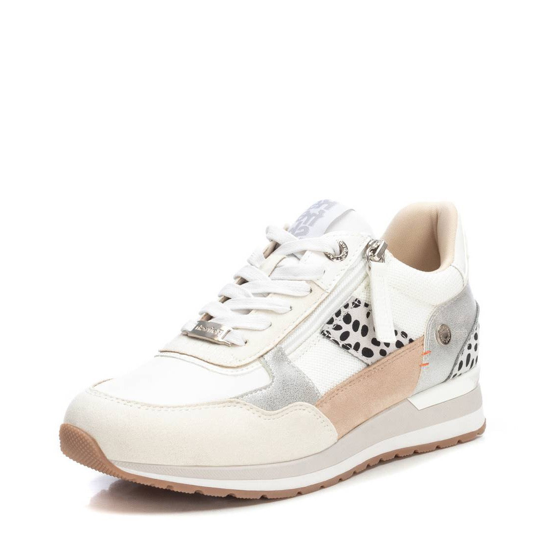 Weißer Low-Top Sneaker mit Reißverschluss & Chunky-Sohle – sportlich & stylisch
