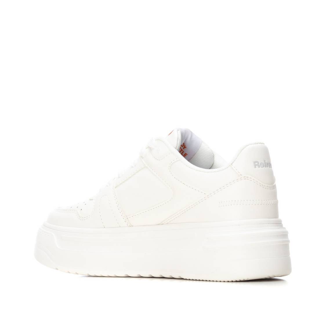 Sportlicher Damen-Sneaker in Weiß mit erhöhter Plateau Sohle
